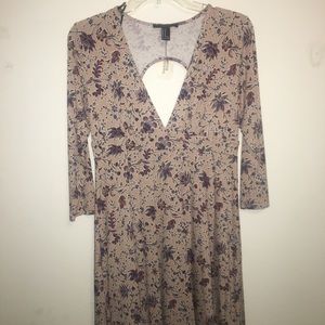 f21 low vneck keyhole cutout dress